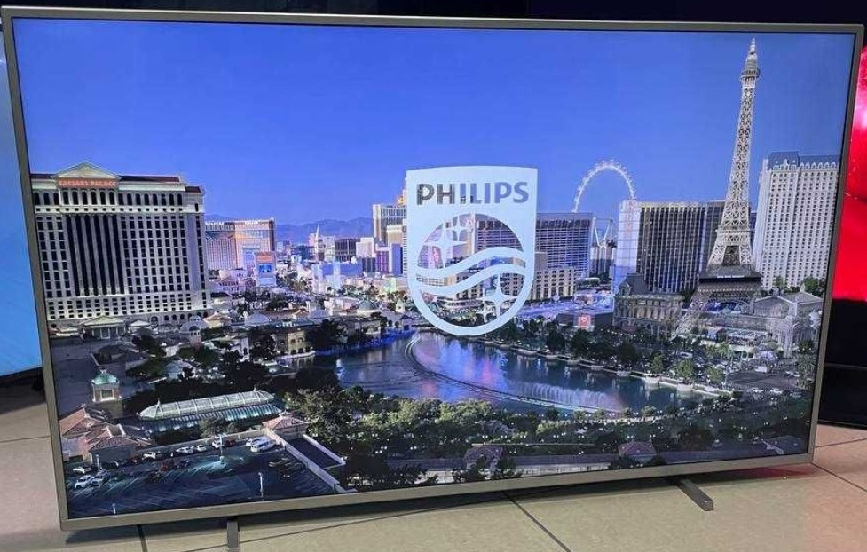 Телевізор Безрамний: 58" 4K PHILIPS Smart AMBILIGHT 58PUS8105 Дефект! Харків - фото 2