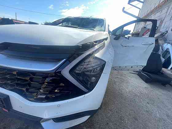 Правая передняя фара Kia Sportage 2022–2025 Киев