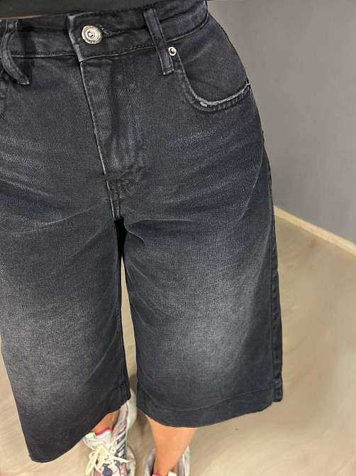 Шорти жіночі джинсові Sherocco 400 бермуди довгі з високою посадкою і манжетом чорні, чорний, 26, 26 Одеса - фото 10
