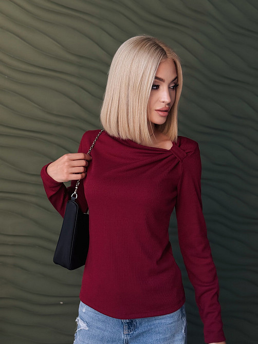Лонгслів жіночий з асиметричним вирізом "Verdes" | Батал Київ - фото 6