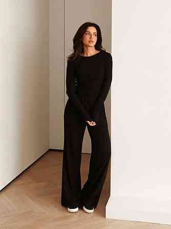 Женский базовый костюм двойка: лонгслив и штаны вискоза Черный, 48/50 Одесса