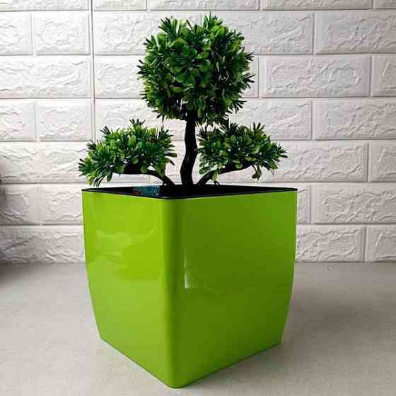 Цветочный горшок с подставкой 