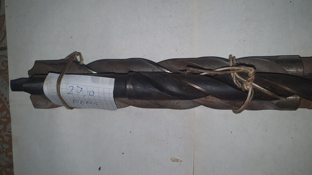 Сверло с коническим хвостовиком 27.0 мм. Р6М5. СССР. Харьков - изображение 1