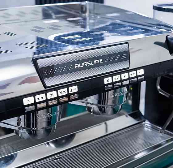 Nuova Simonelli Aurelia II профессиональная кофемашина. Харьков