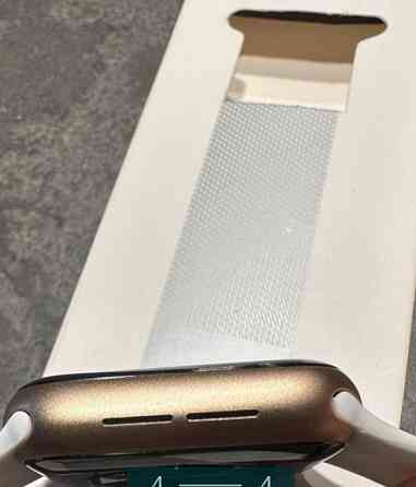 Смарт-Часи Apple Watch 6 Series 40mm. Київ