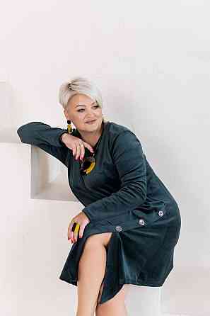 Жіноча стильна коротка сукня батал із королівського велюру Смарагдова, 60/64 Одеса