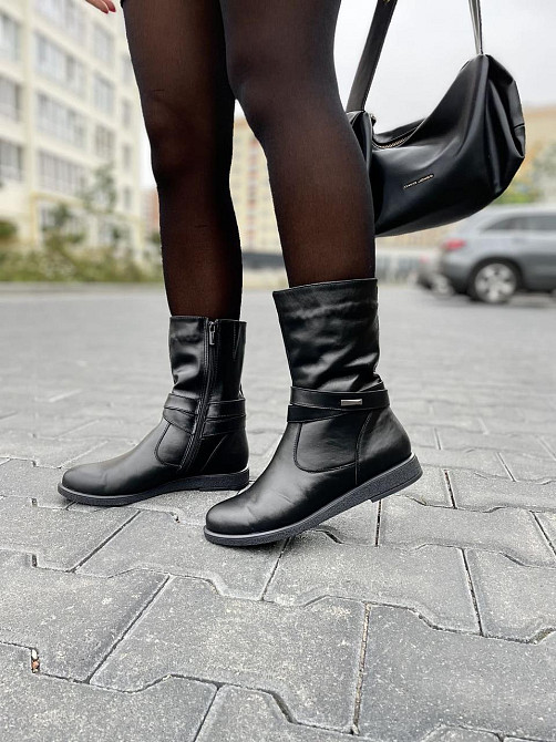 Напівчоботи жіночі ЭММА чорні натуральна шкіра з хутром висота 21 см обхват 29-32 см 40р. (2097 Коломия - фото 7