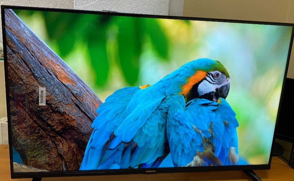 Безрамковий 4К телевізор: Samsung Smart TV 45" T2, Wi-fi lPTV Харків - фото 4