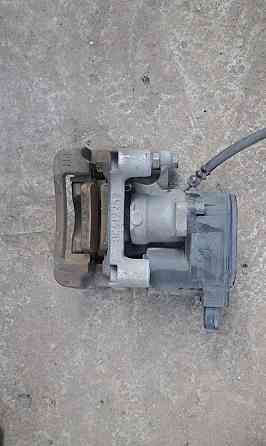 Супорт гальмівний Hyundai Kona (передній / задній) Киев