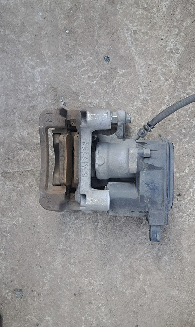 Супорт гальмівний Hyundai Kona (передній / задній) Киев - изображение 1