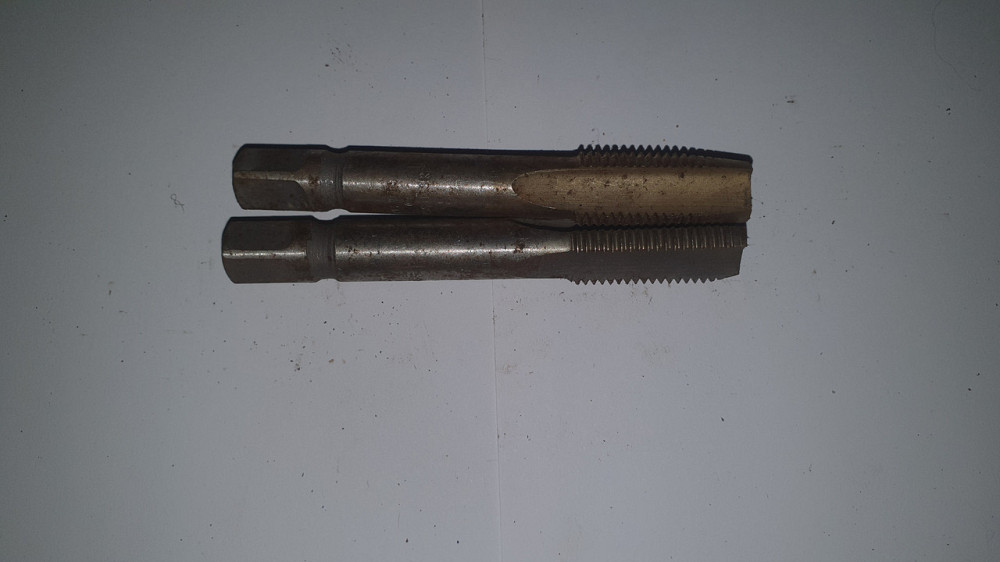 Мітчик метричний машинно-ручний М14х1.5. СРСР. Харків - фото 1