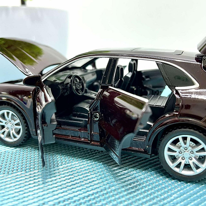 Машинка металева АвтоЕксперт Porsche Cayenne 5 1:32 світло/звук Темно-коричнева (24705) Чернігів - фото 10