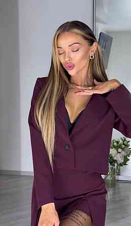 Женский базовый костюм двойка: жакет и юбка-шорты костюмная ткань Бургунди, 46/48 Одесса