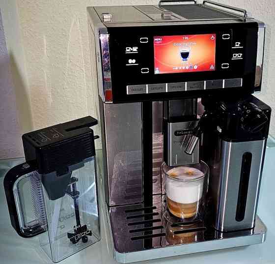 Кавомашина: Delonghi PrimaDonna Exclusive.6 тис.чашок! Харків