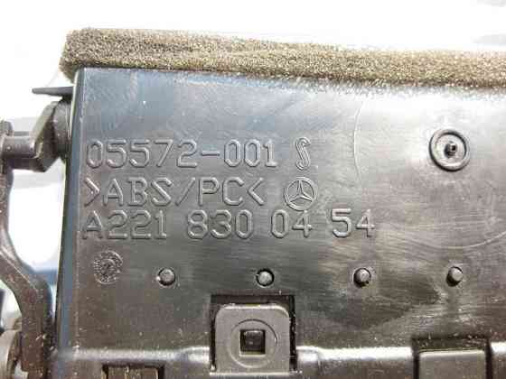 Mercedes-Benz  A2218300454 9116 Вентиляційний дефлектор у правій стійці "B" чорний Одесса