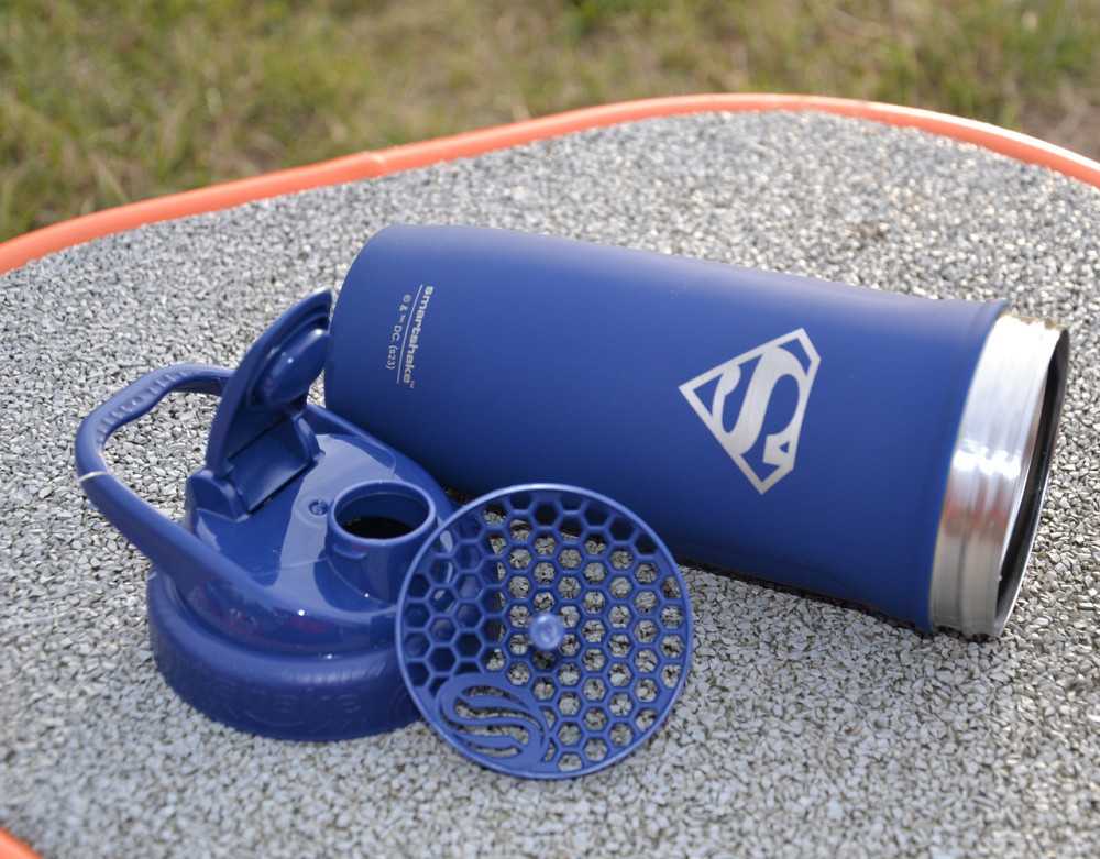 Шейкер спортивный для води и спортивного питания SmartShake Reforce 900ml DC Superman Киев - изображение 4