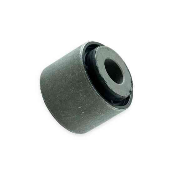 Сайлентблок заднего Ауди Q7 4L верхний внешн. рычага Мукачево