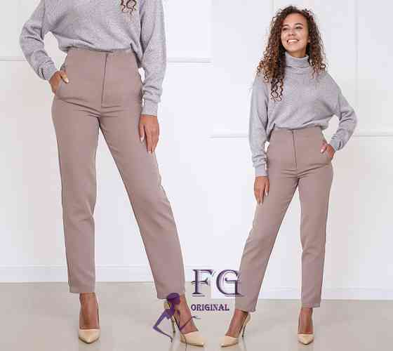 Женские прямые брюки с карманами 