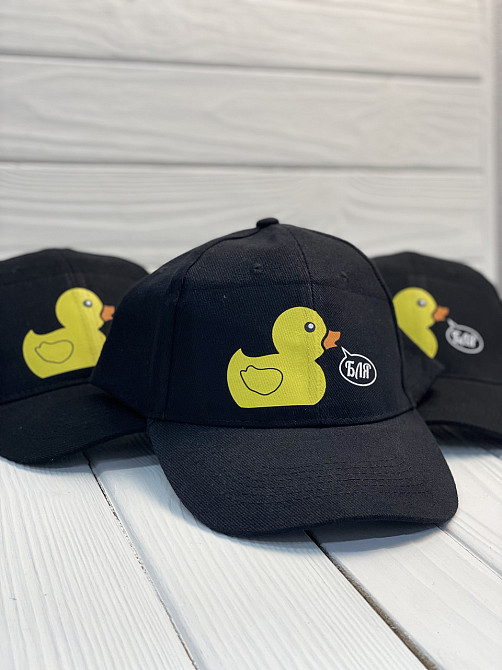 Чорна кепка - 