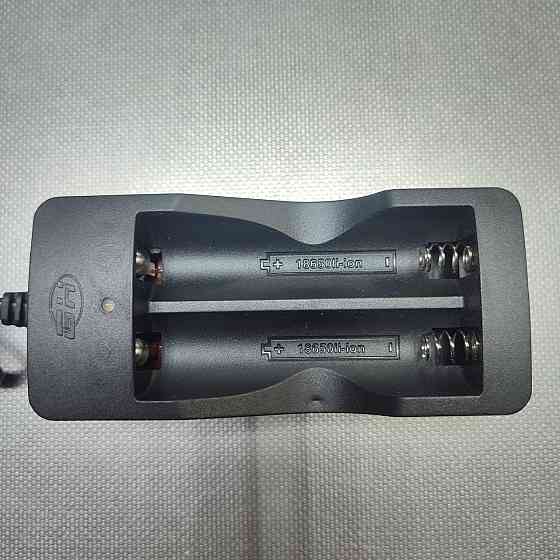 Зарядное устройство на 2х18650 от сети 220V Харьков