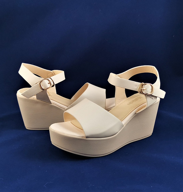 Жіночі Сандалії Босоніжки на Танкетці Платформа Бежеві Літні (розміри: 39) — 16 Дніпро - фото 7