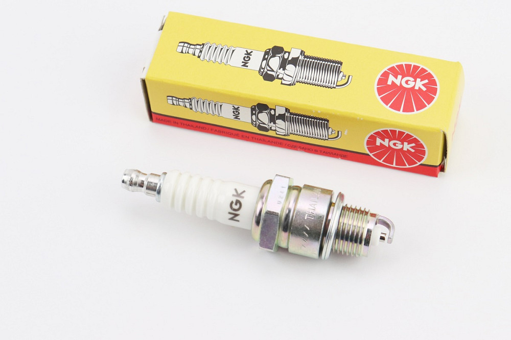 Свічка 2Т BP6HS - M14 L12 Київ - фото 1