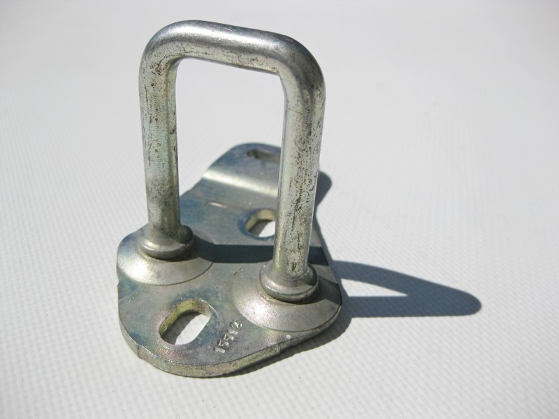 Mercedes-Benz  A2039230132 Вушка - петля замка 2-го ряду сидінь зліва C-Class S203 CLC Sportcoupe C203 B-Class W245 A-Class W169 Одесса - изображение 6