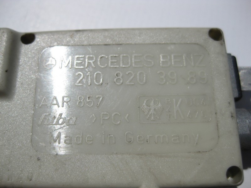Mercedes-Benz  A2108203989 Антенний підсилювач E-Class W210 Одеса - фото 3