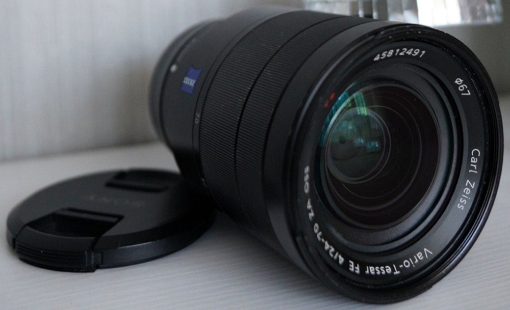 Об'єктив Sony FE 24-70 mm f/4 ZA OSS Vario-Tessar T Carl Zeiss Київ - фото 8