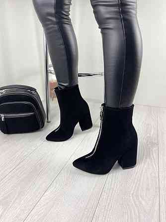 Черевики жіночі TWO STEPS чорні замша натуральна каблук 9.5см 36-40 (2728) Коломия