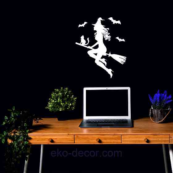 Декоративне настінне Панно «Ведьма», Декор на стіну 110*91 см, Білий Київ