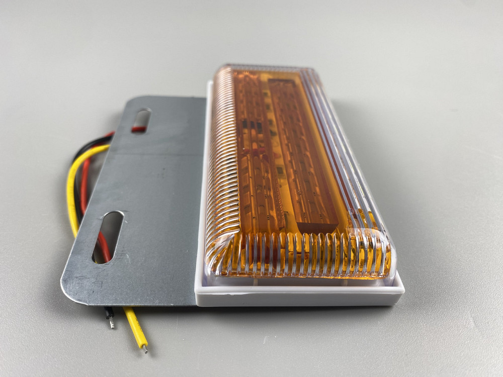 Ліхтар габаритний світлодіодний LED задній бічний 24V жовтогарячий світло габаритки на авто універсальні Мукачево - фото 6
