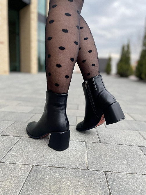 LIRIO Жіночі черевики LIRIO чорні натуральна шкіра 38р.25см 39р.25.5см каблук 7см ( ) Коломия - фото 2