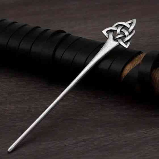 Металическая кельтская шпилька для волос – длинная палочка для пучка и причёсок Киев