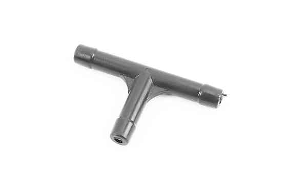 Трійник пластиковий під шланг паливний Київ