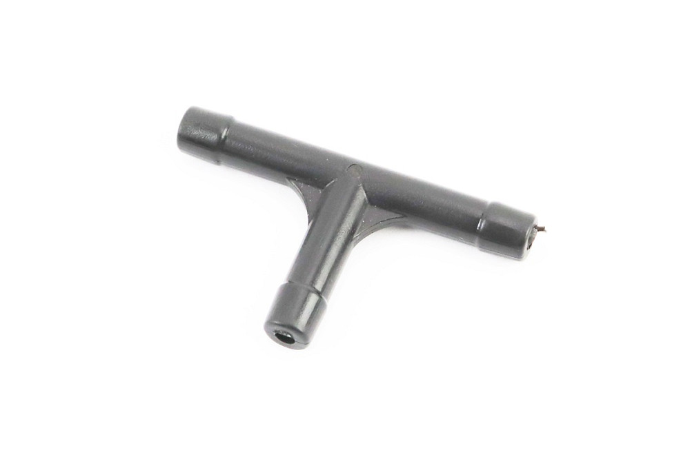 Трійник пластиковий під шланг паливний Київ - фото 1