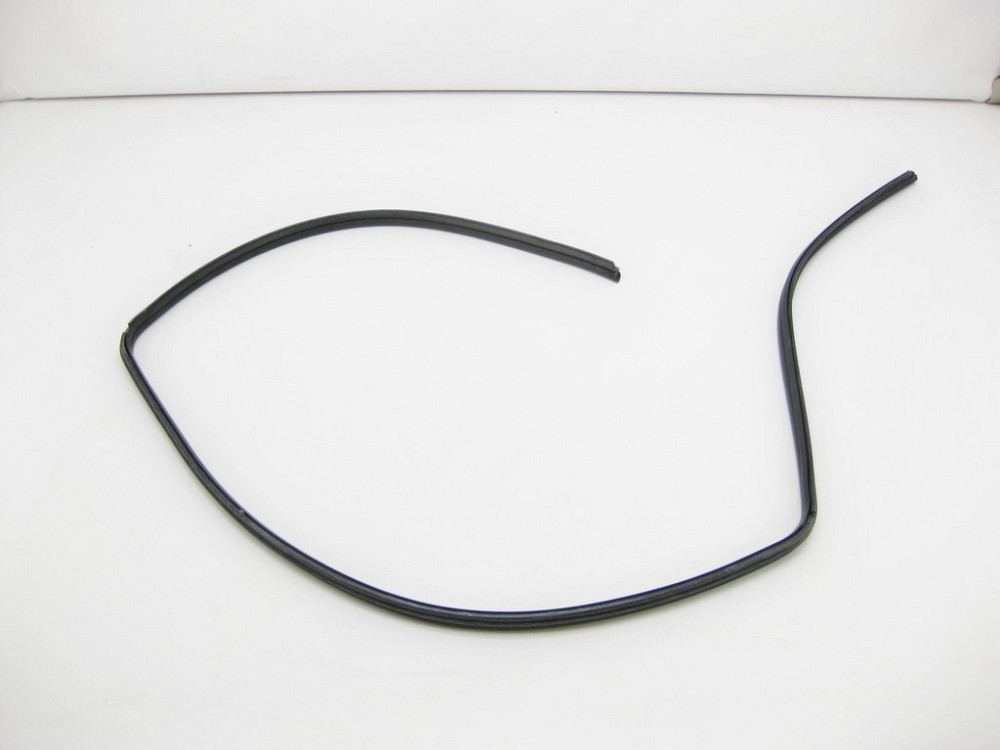 Mercedes-Benz  A2137820000 Гумовий ущільнювач скляного даху середня секція П-подібна E-Class W213 B-Class W247 EQA H243 Одеса - фото 5