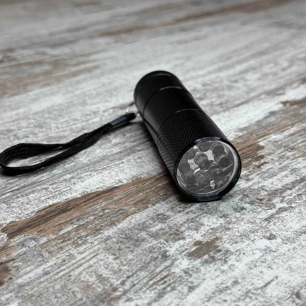 Фонарь ультрафиолетовый мини 9LED 395-400нм, УФ фонарик для проверки документов, банкнот и скрытых меток Киев - изображение 7