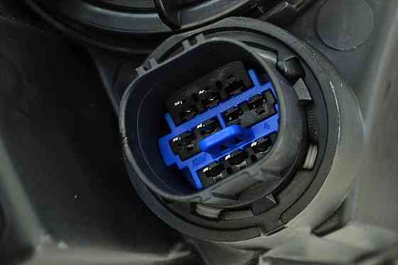 Фара Elantra 6 AD (2016-2018) галоген линзованная (электрокорректор) правая Хюндай Мукачево