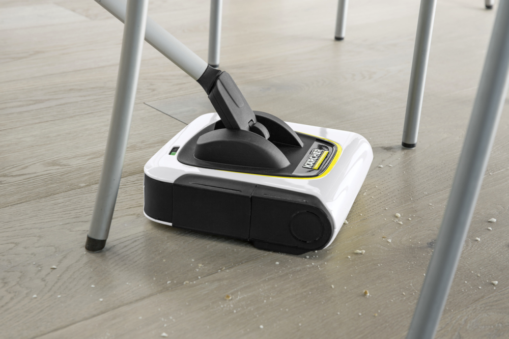 Професійний акумуляторний електровіник Karcher KB 5 : з АКБ 3.6V, ширина щітки 21 см (1.258-050.0) Київ - фото 3