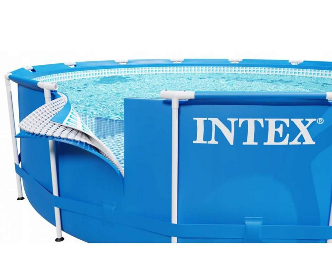 Каркасный бассейн Intex 457 х 122 см, 16805 литров, с лестницей, фильтрацией, тентом, подстилкой Киев - изображение 3