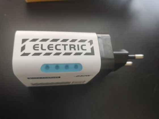 Мережевий зарядний пристрій 240W на 5 портів 3 Type-C і 2 USB QC 3.0 швидка зарядка для гаджетів Одеса