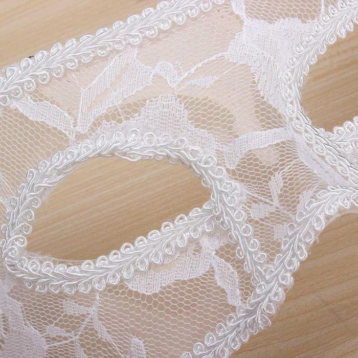 Маска карнавальная белая кружево Незнакомка Киев - изображение 2