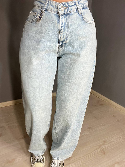 Джинсы женские I8 52452 SKATER jeans широкие бананы с высокой посадкой светло-голубые, светло-голубо Одесса - изображение 10