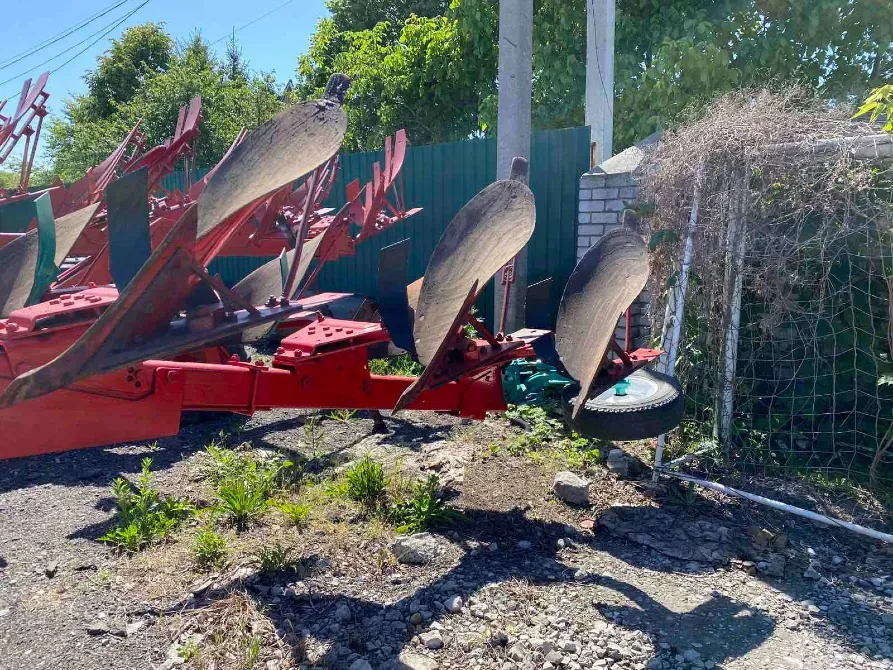 Плуг 8 корпусний оборотний причіпний Vogel & Noot Дніпро - фото 2