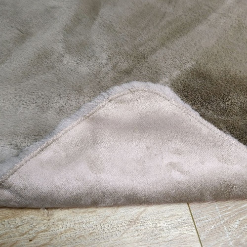 Килимок для підлоги з еко-хутра ТМ Dariana Elegant 75*150 см кварц Житомир - изображение 8