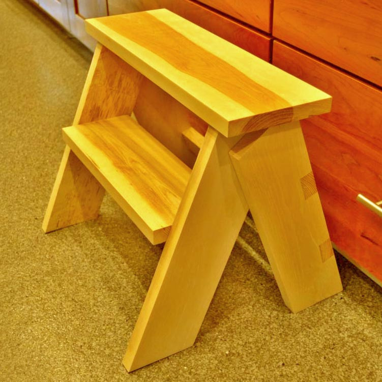 Скамейка-ступенька 