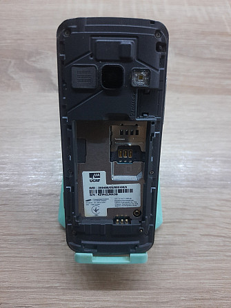 Б/У Телефон Samsung S5610 Днепр - изображение 3