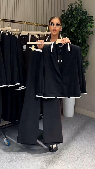 Женский стильный брючный костюм двойка: пиджак и штаны батал итальянский трикотаж Черный, 60/62 Одесса - изображение 1