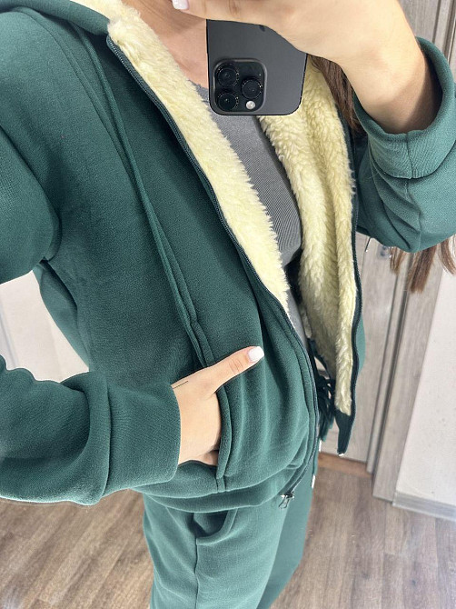 Женский утепленный костюм двойка: кофта и штаны трехнитка на флисе + мех Зелёный, 50/52 Одесса - изображение 4
